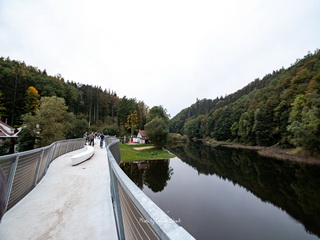 Most nad Jeziorem Bystrzyckim
