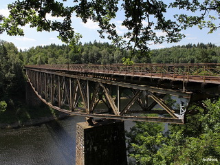 Żelazny Most Kolejowy nad Jeziorem Pilchowickim i Stacja Kolejowa Pilchowice-Zapora Foto Galeria