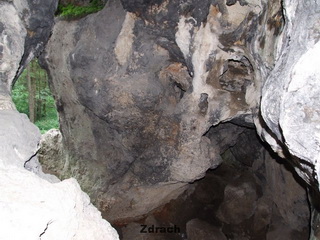 Jaskinia na Górze Birów w Podzamczu