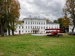 Pałac w Jedlince